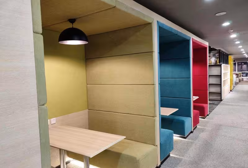Booth Seating of ZEE Entertainment Corporate Office Top Interior Designer in Ahmedabad