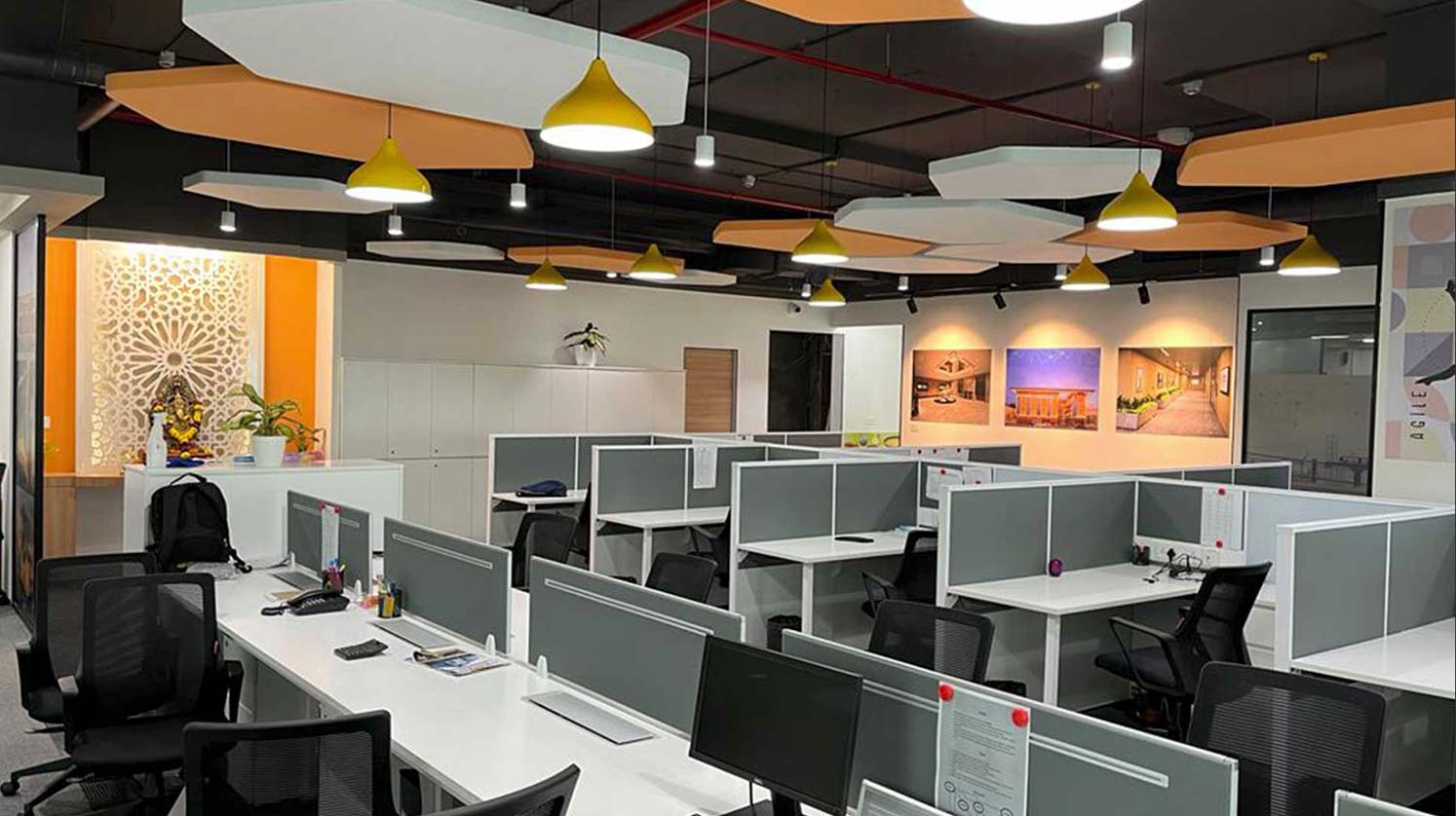 Workstation area of Vishwa Samudra Engineering corporate office in Mumbai